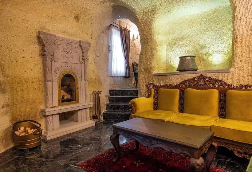 Hotelli Signature Cave Premium Suites