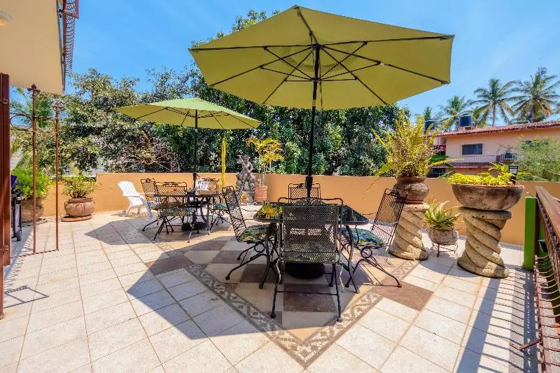 5 Frogs Hotel Bucerias