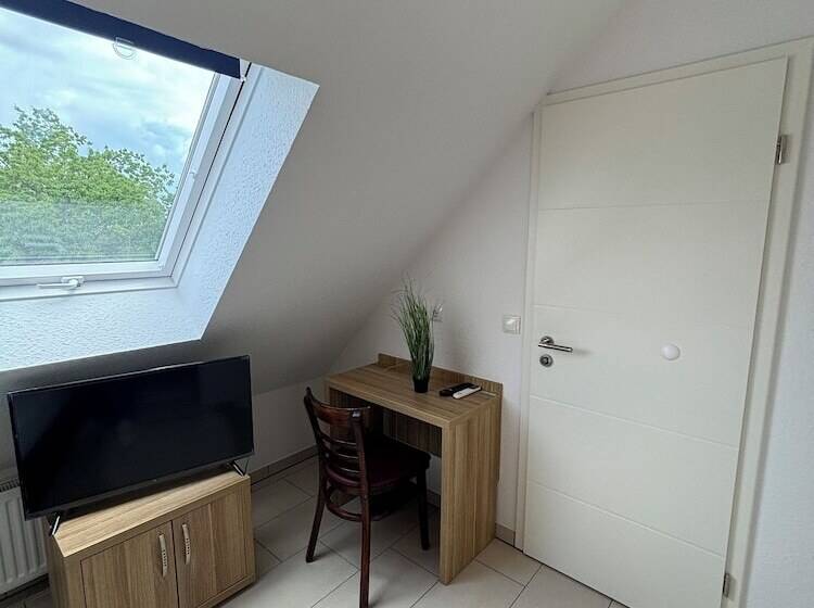 Gap Hotel Event & More