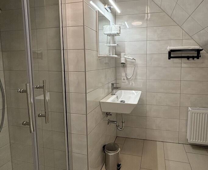 Gap Hotel Event & More