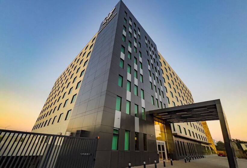 فندق Diego De Almagro Pudahuel Aeropuerto