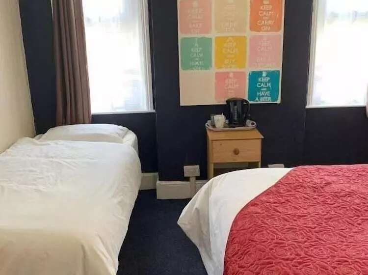 ペンション Wizards Crone