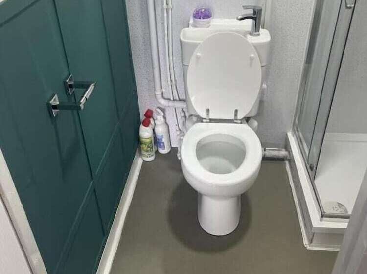 پانسیون Wizards Crone