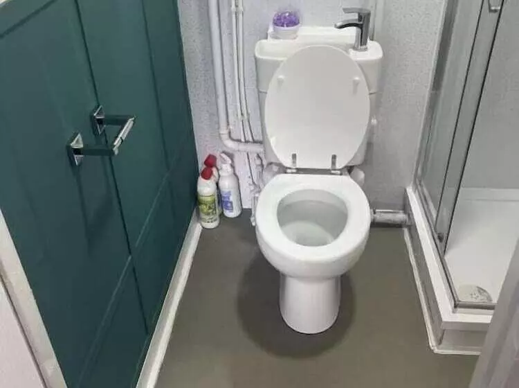 ペンション Wizards Crone