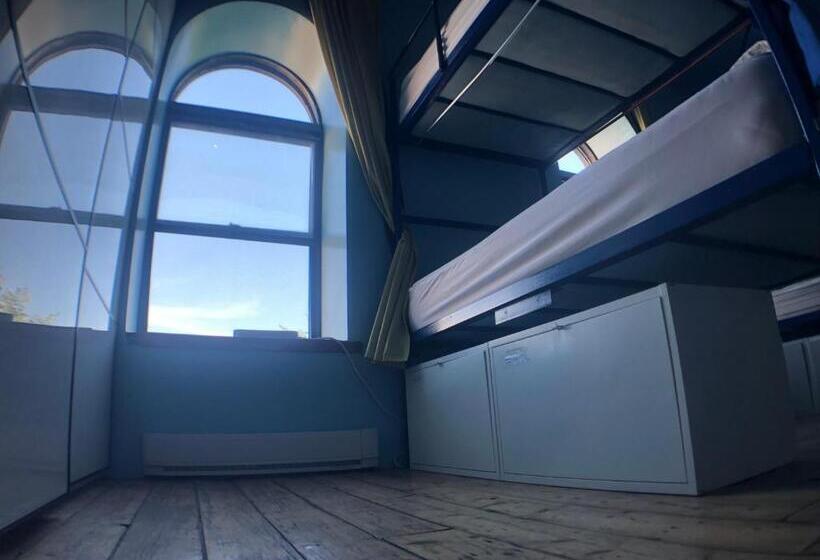 Szálló Auberge Alternative