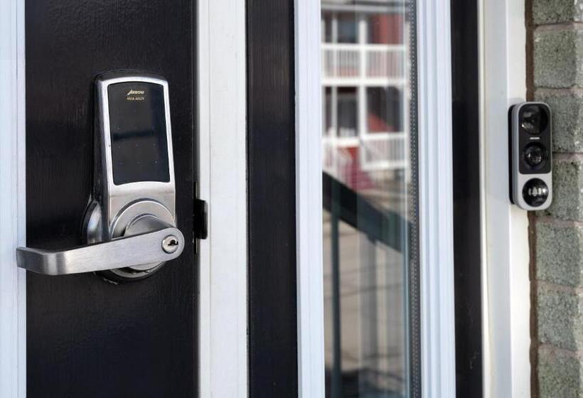 هاستل Auberge Internationale Espace Globetrotter