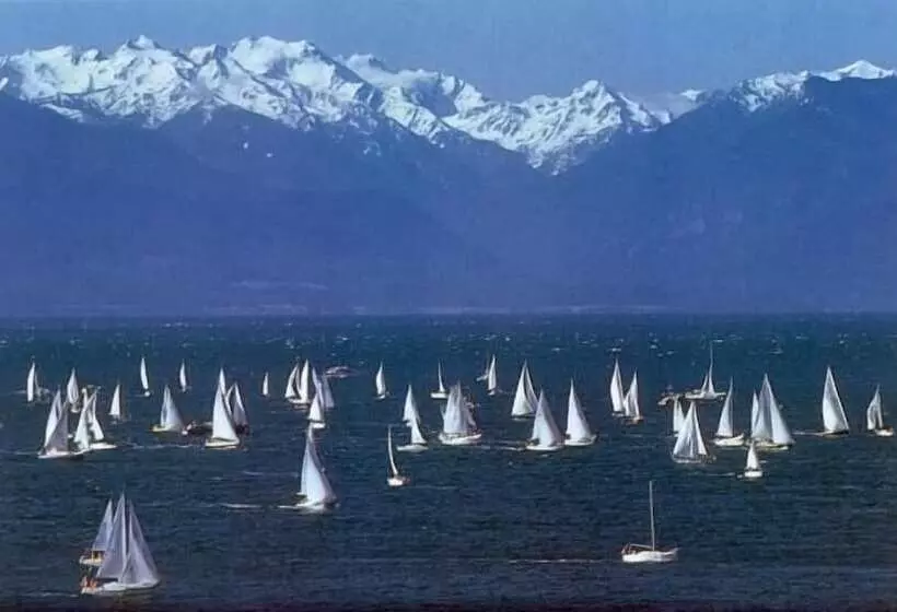 ベッドアンドブレックファースト By The Sea Bnb Sidney Bc