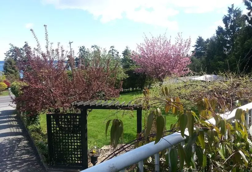 ベッドアンドブレックファースト By The Sea Bnb Sidney Bc