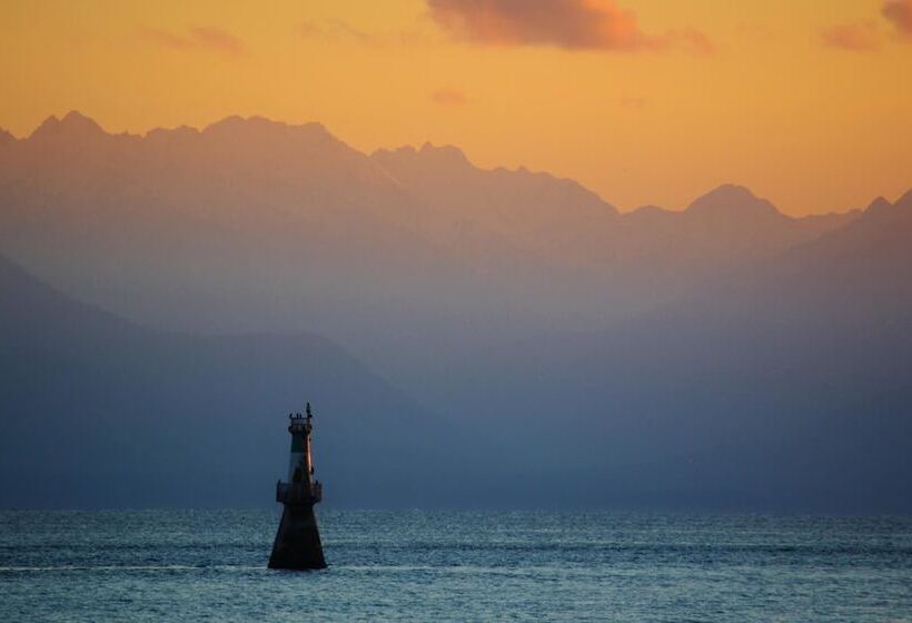 Bed and Breakfast By The Sea Bnb Sidney Bc