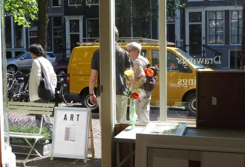 تختخواب و صبحانه Casa Luna