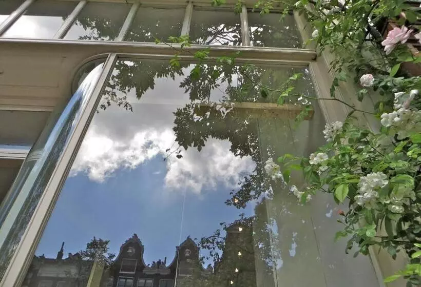 تختخواب و صبحانه Casa Luna