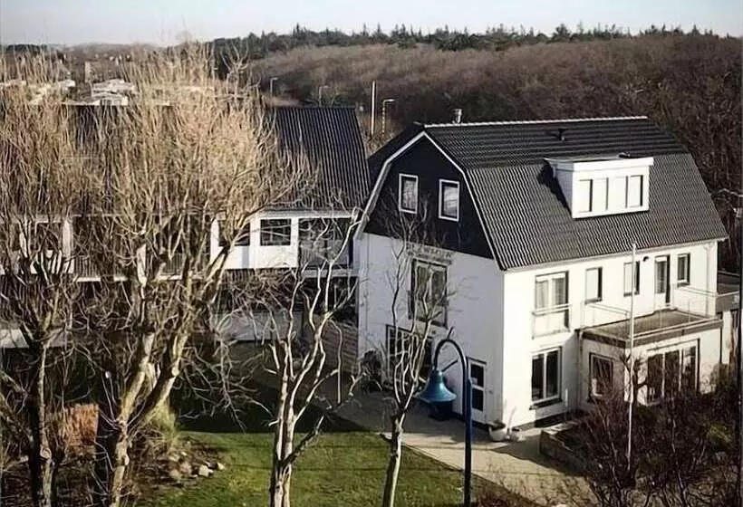 هتل Appartementen De Zwaluw