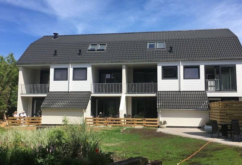 هتل Appartementen De Zwaluw