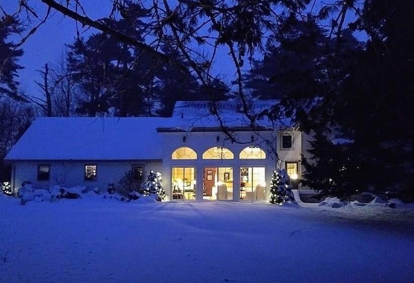 Briarwood Bed & Breakfast