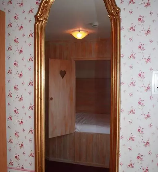 ホテル Auberge Graaf Hendrik