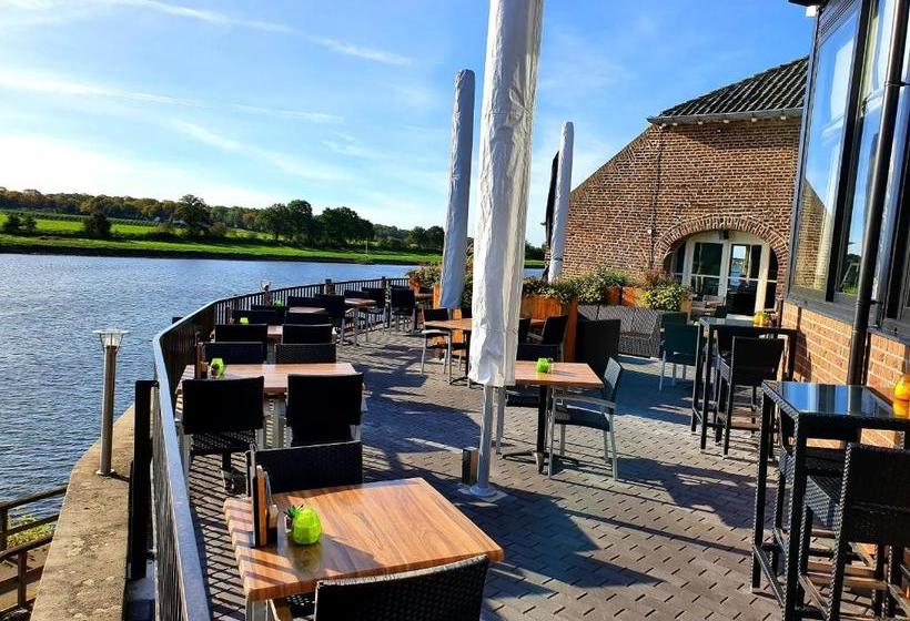 فندق Baron Frits