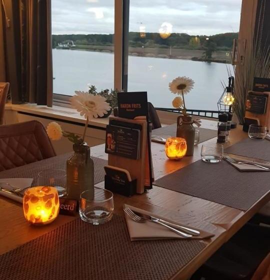 فندق Baron Frits