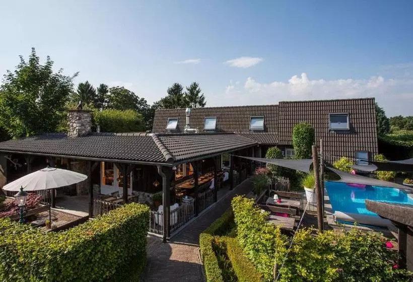 Hotelli Buxus