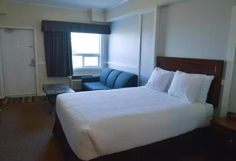 Hotelli Days Inn By Wyndham Lamont