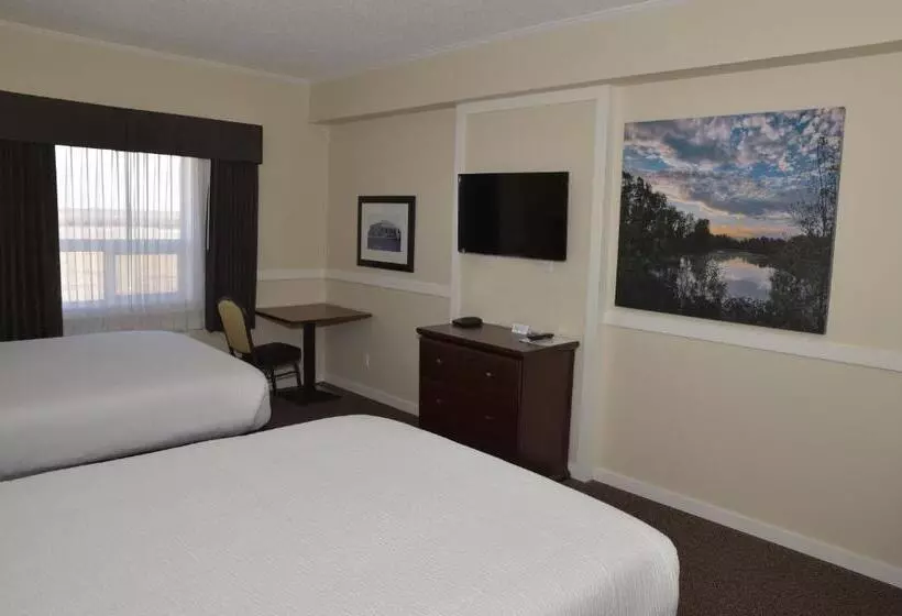Hotelli Days Inn By Wyndham Lamont