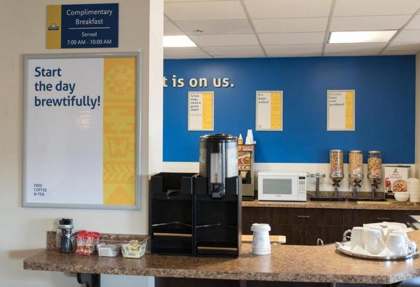 בית מלון כפרי Days Inn By Wyndham Lamont