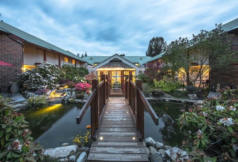 Hotel Gibsons Garden
