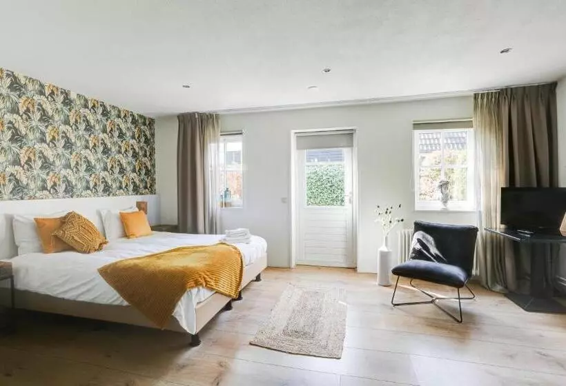 Hotelli Herberg De Loohoeve