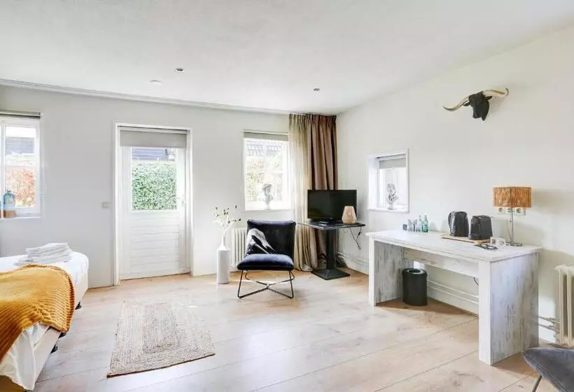 Hotelli Herberg De Loohoeve