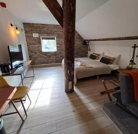 Hotelli Herberg De Loohoeve