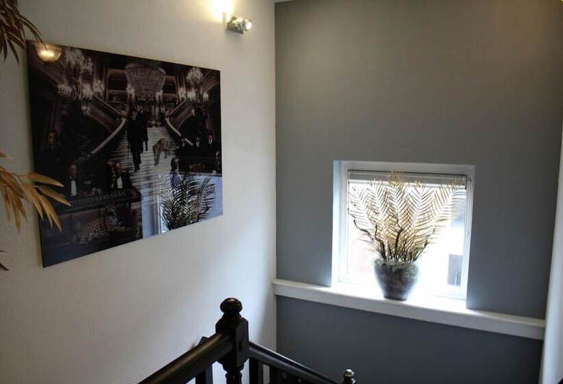 호텔 Restaurant De Jonge Heertjes