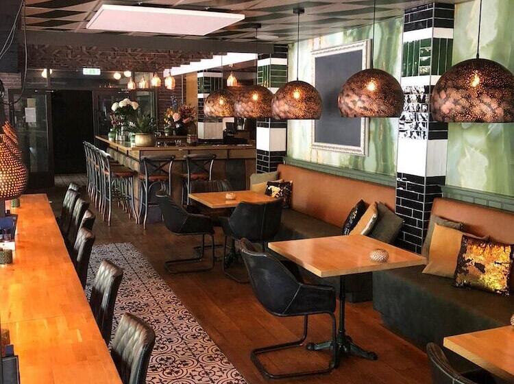 호텔 Restaurant De Jonge Heertjes