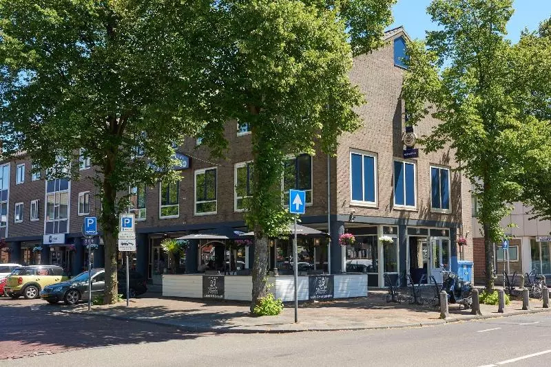 ホテル Restaurant De Jonge Heertjes