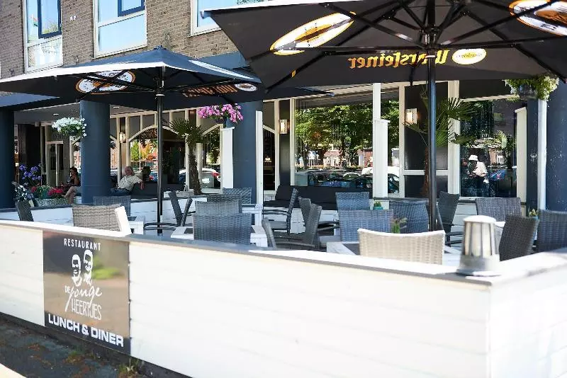 ホテル Restaurant De Jonge Heertjes