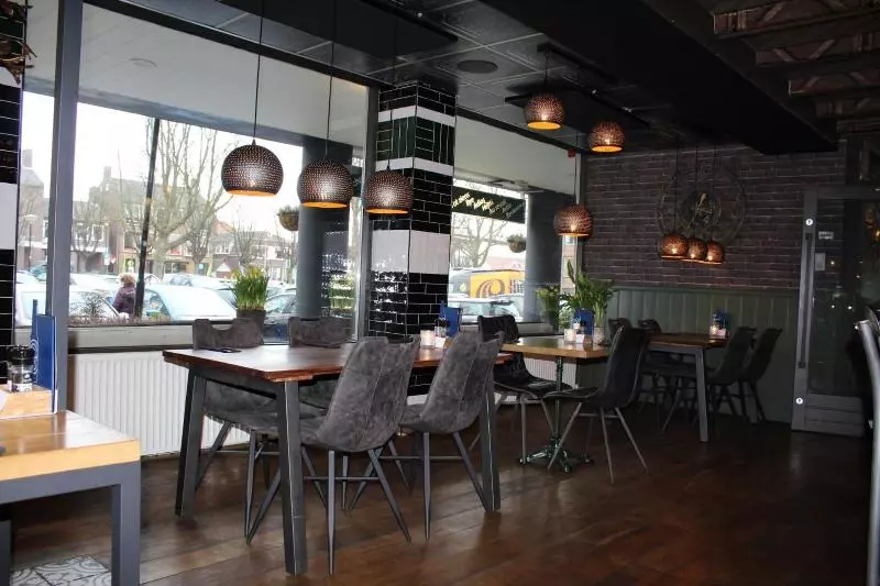 ホテル Restaurant De Jonge Heertjes