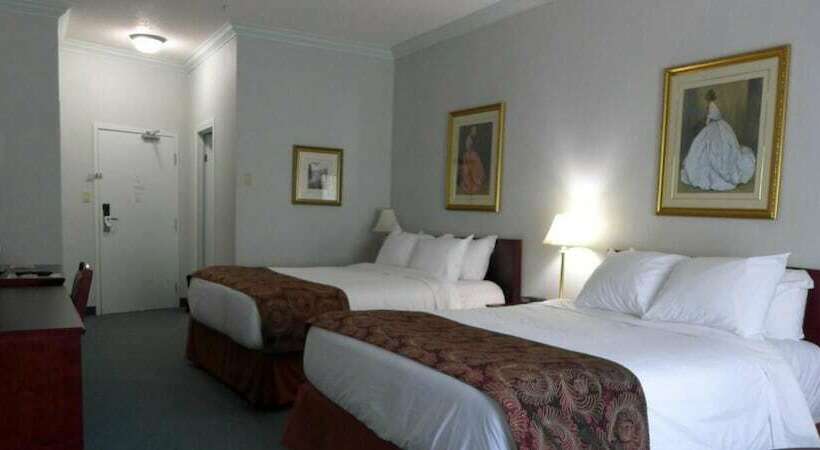 Motel The Bridgeport Inn