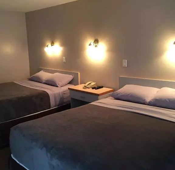 Ranchland Villa Motel