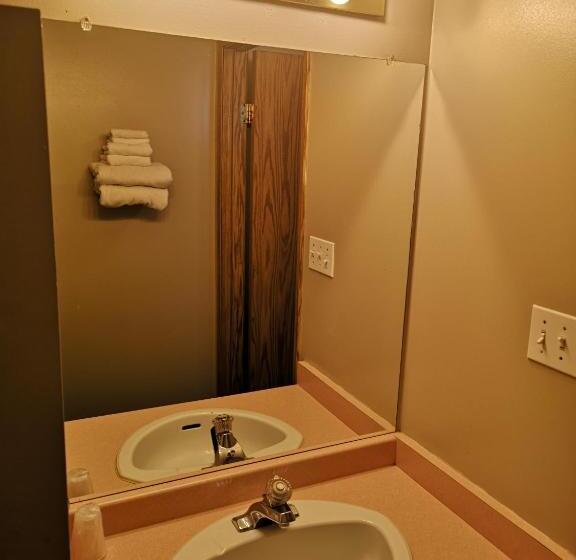 Ranchland Villa Motel