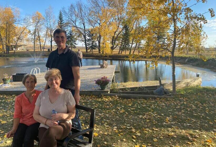 Rolling Hills Country Resort Bed And Breakfast