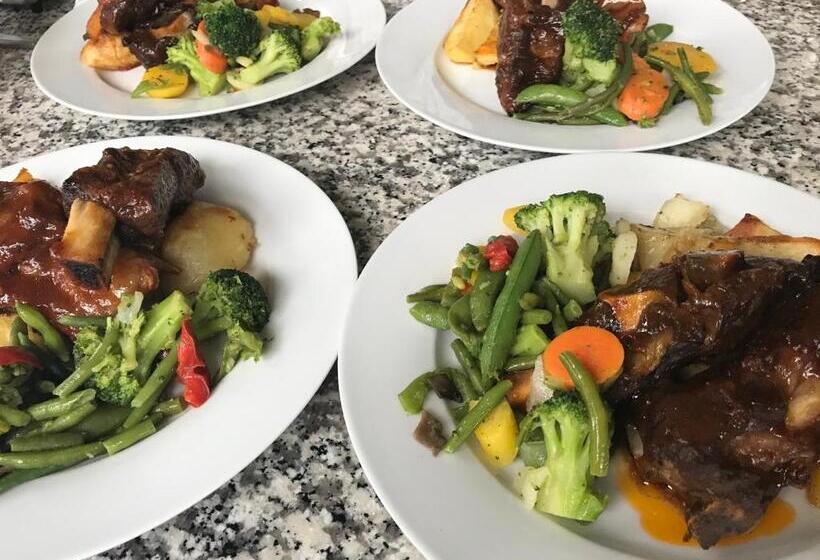 Rolling Hills Country Resort Bed And Breakfast