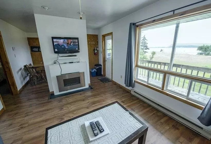 Sea Breeze Motel
