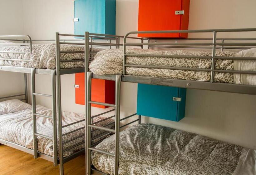 Wicked Hostels Calgary