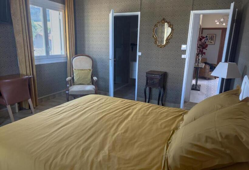 تختخواب و صبحانه Face Cité   Chambres D Hôtes   Parking & Garage Gratuit   Wi Fi Gratuit