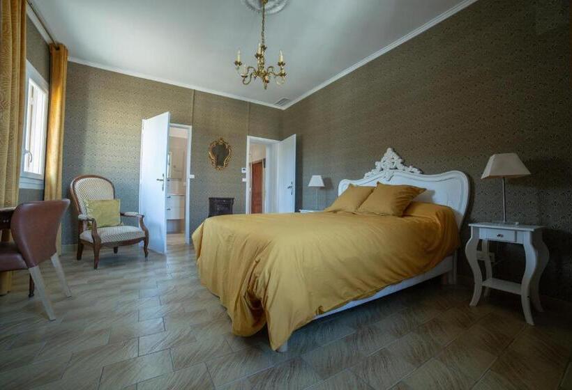 تختخواب و صبحانه Face Cité   Chambres D Hôtes   Parking & Garage Gratuit   Wi Fi Gratuit