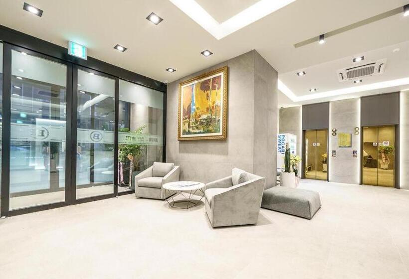 Brown Dot Hotel Gwangju Sangmu