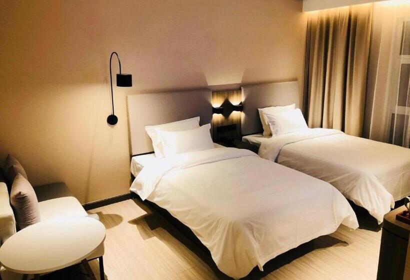 Hanting Hotel Dezhou Yucheng Administrative Street