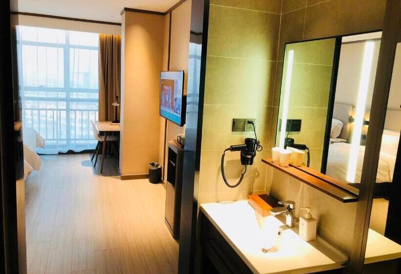 Hanting Hotel Dezhou Yucheng Administrative Street