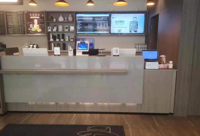 Hanting Hotel Dezhou Yucheng Administrative Street