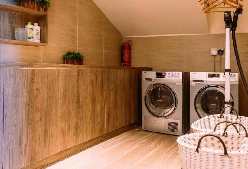 Hanting Hotel Taiyuan South Railway Station