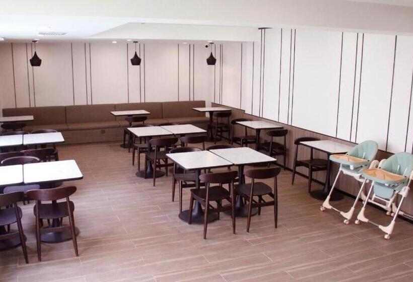 Hanting Hotel Zhongwei Gulou Dong Street