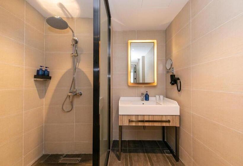 Hanting Premium Hotel Shanghai Jiuting Plaza